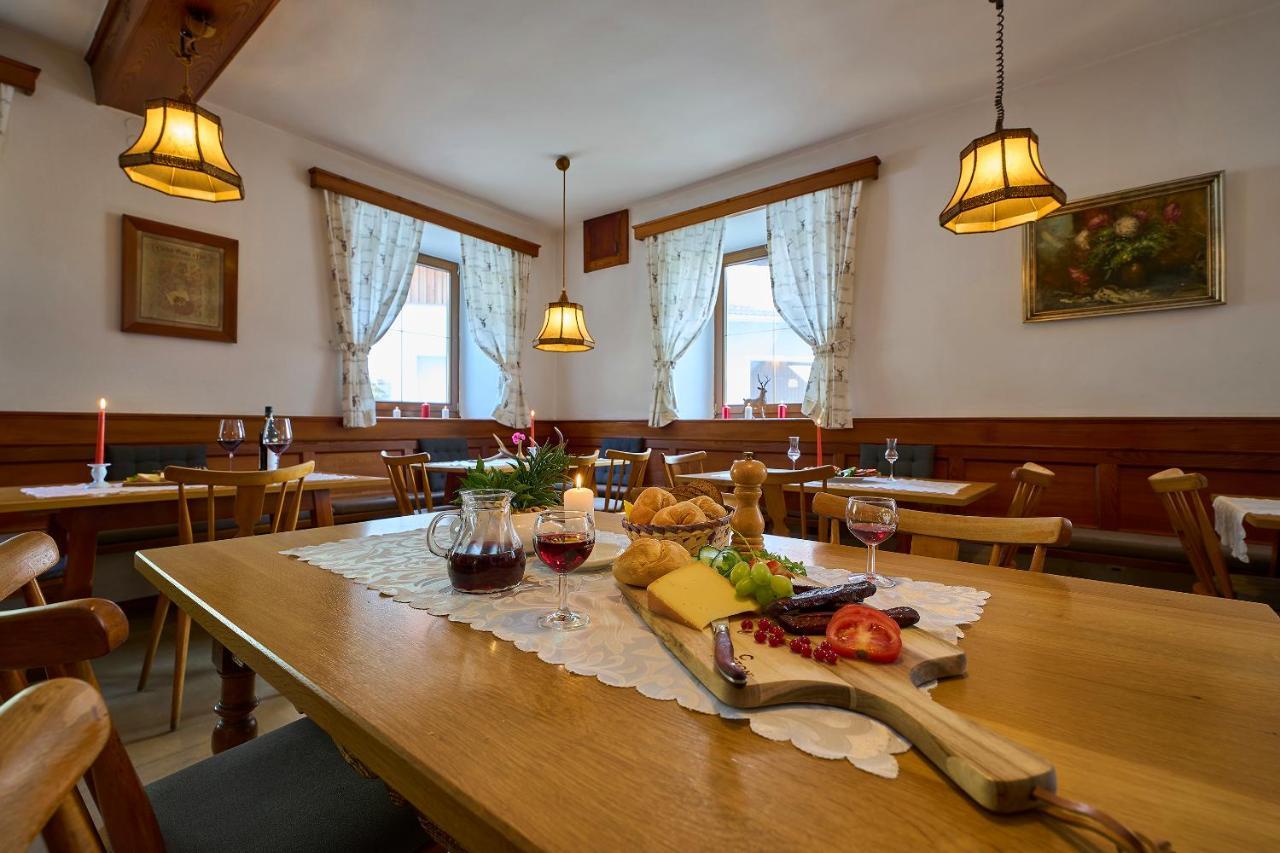 Gasthof Lamm Sankt Jodok am Brenner Buitenkant foto